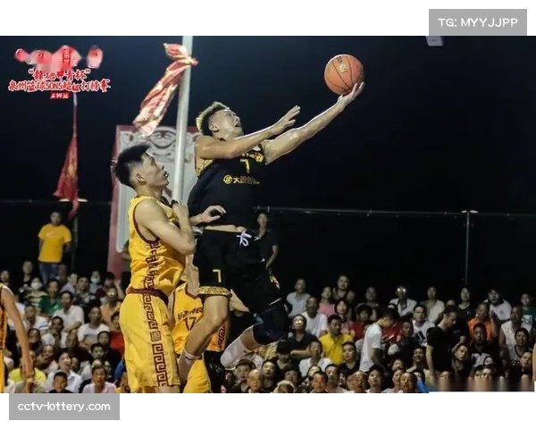 周其默关键上篮反超，教练暂停调整成转折点